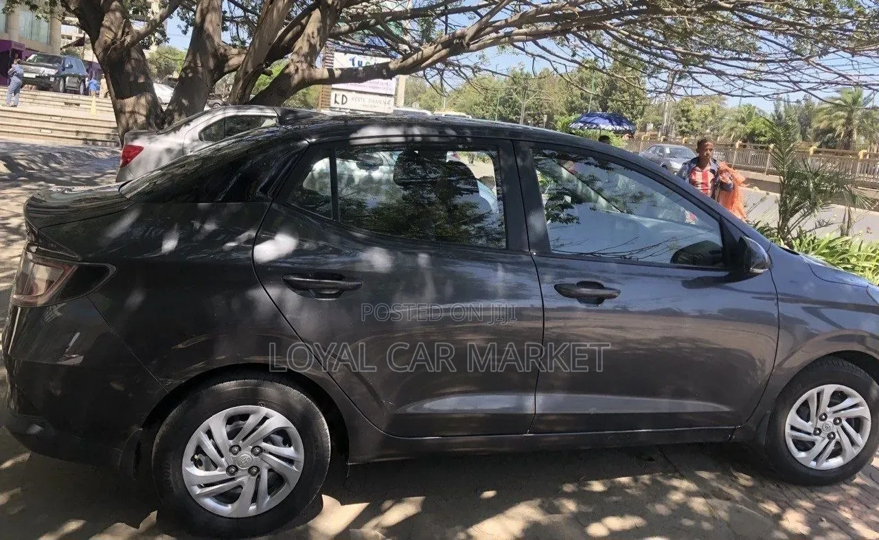 Hyundai I10 2022 Gray