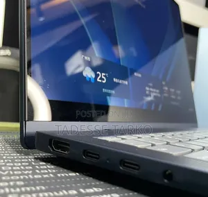 New Laptop Lenovo 16GB AMD Ryzen 7 SSD 1T