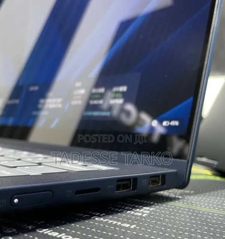New Laptop Lenovo 16GB AMD Ryzen 7 SSD 1T