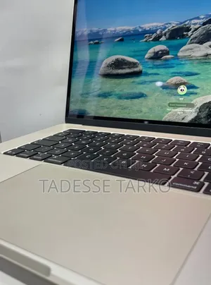 New Laptop Apple MacBook Air 2025 M4 15-inch 16GB Apple M4 SSD 256GB