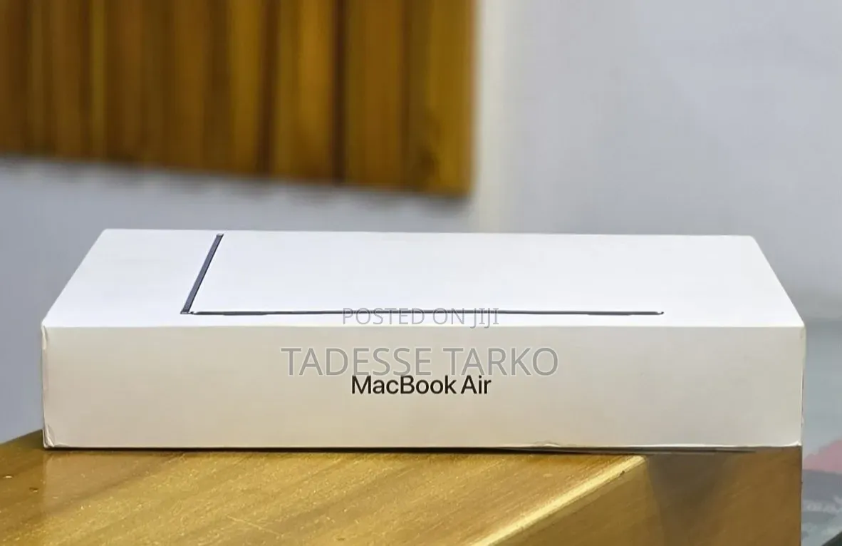 New Laptop Apple MacBook Air 2026 M5 13-inch 16GB Apple M5 SSD 512GB