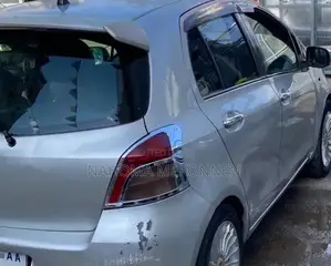 Toyota Yaris 2006 Silver