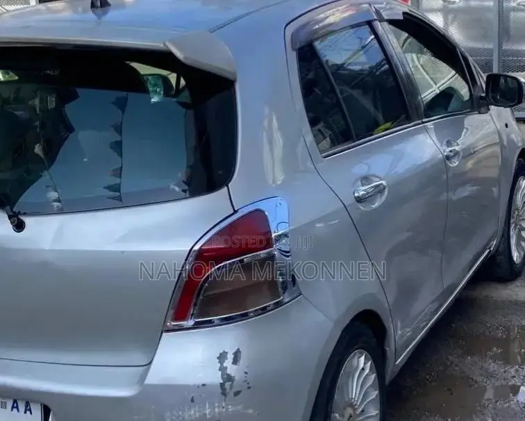 Toyota Yaris 2006 Silver