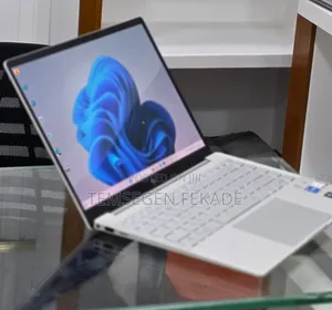 New Laptop HP Pavilion 14 16GB Intel Core i5 SSD 1T