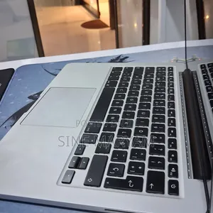 Laptop Apple MacBook Pro 2015 8GB Intel Core i7 SSD 256GB