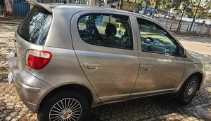 Toyota Yaris 2005 Beige