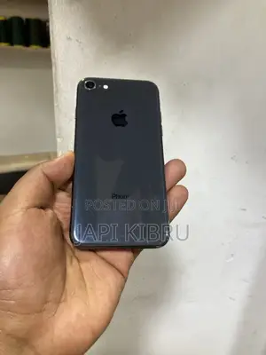 Apple iPhone 8 64 GB Black
