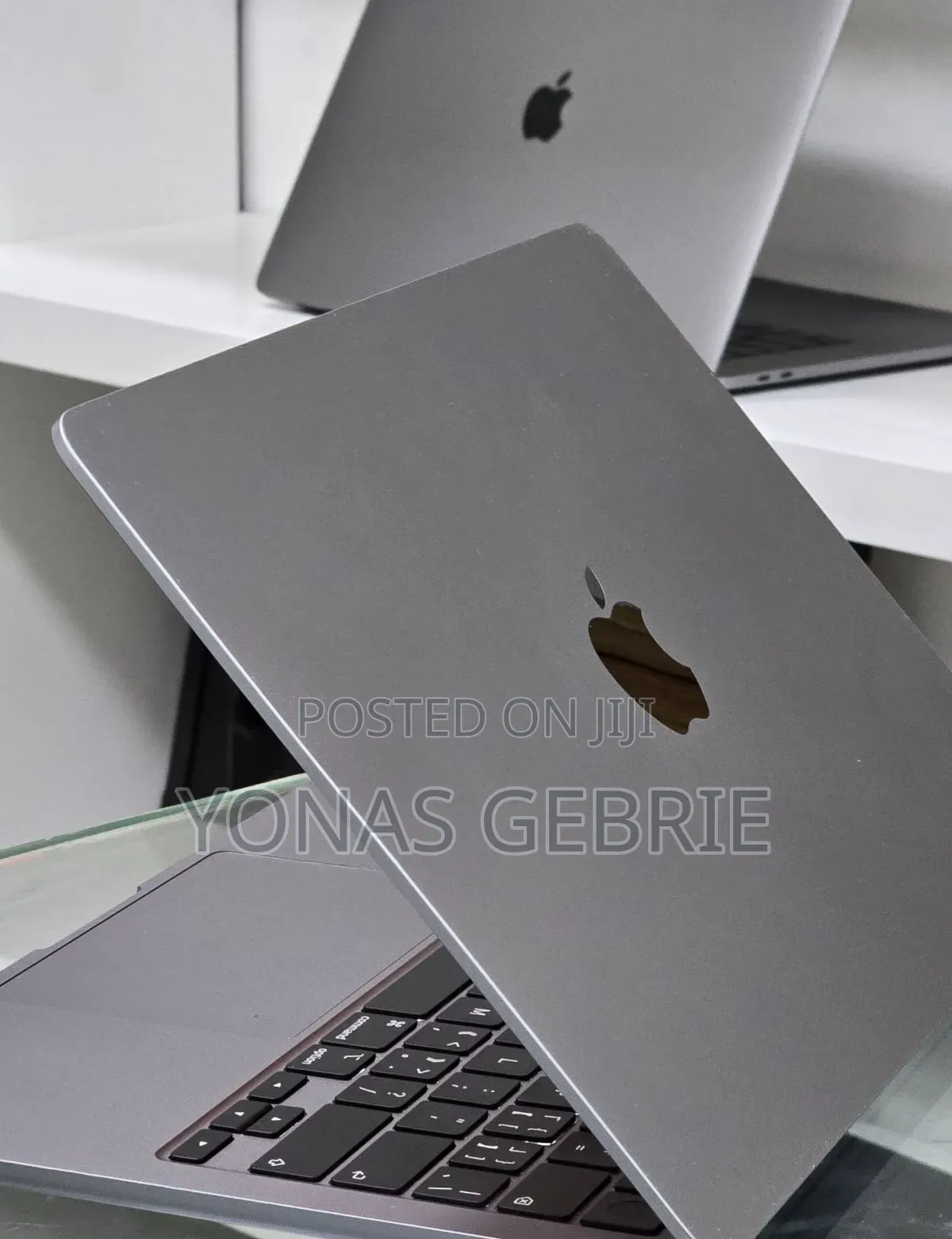 New Laptop Apple MacBook 8GB Apple M2 SSD 256GB