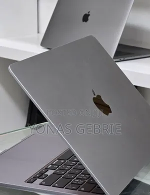 New Laptop Apple MacBook 8GB Apple M2 SSD 256GB