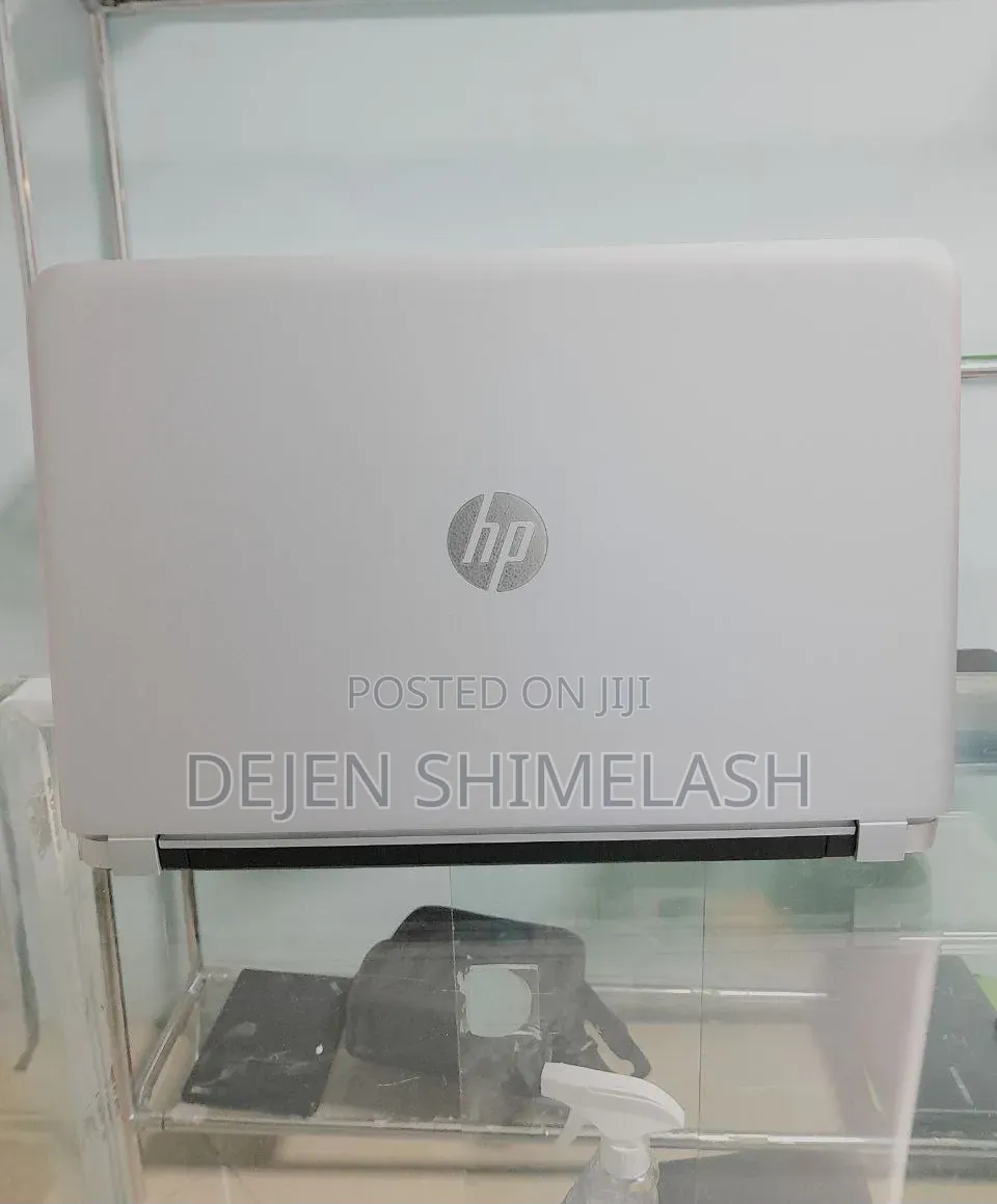 New Laptop HP Envy X360 8GB Intel Core i7 SSD 512GB