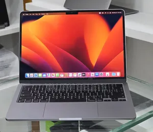 New Laptop Apple MacBook Air 2022 M2 8GB Apple M2 SSD 256GB
