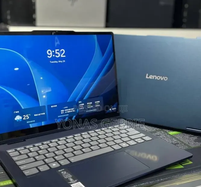 New Laptop Lenovo 16GB AMD Ryzen 7 SSD 1T