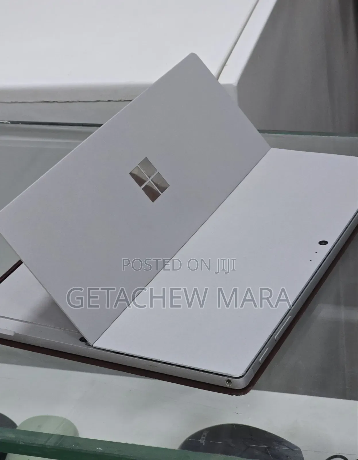 New Laptop Microsoft Surface Pro 7 8GB Intel Core i5 SSD 128GB