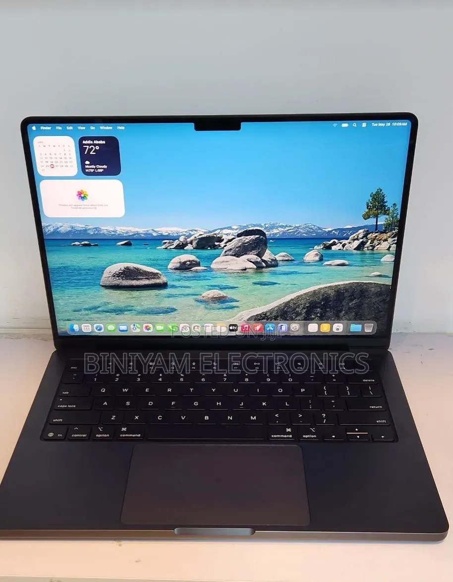 New Laptop Apple MacBook Pro 16GB Apple M5 SSD 1T