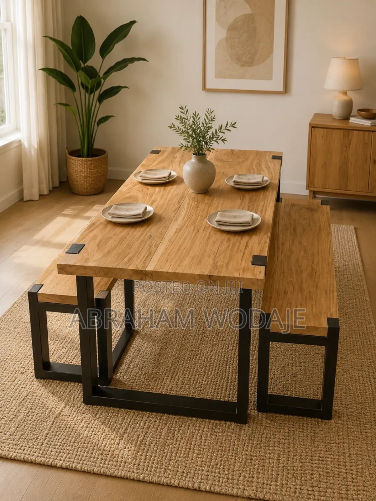 ከብረት እና ከዋንዛ የሚሰራ Dining Table
