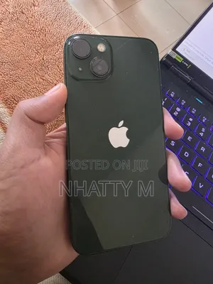Apple iPhone 13 128 GB Green