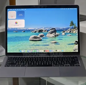 New Laptop Apple MacBook Air 2020 M1 8GB Apple M1 SSD 256GB