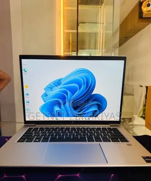 New Laptop HP EliteBook 840 G10 16GB Intel Core i7 SSD 512GB