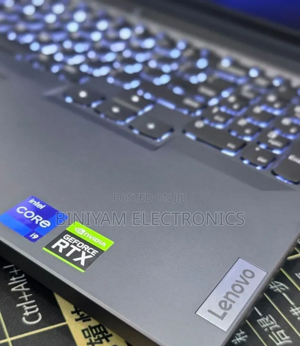 New Laptop Lenovo Legion 5 24GB Intel Core i7 SSD 1T