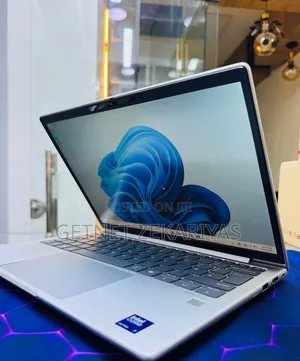 New Laptop HP EliteBook 1040 16GB Intel Core Ultra 7 SSD 1T
