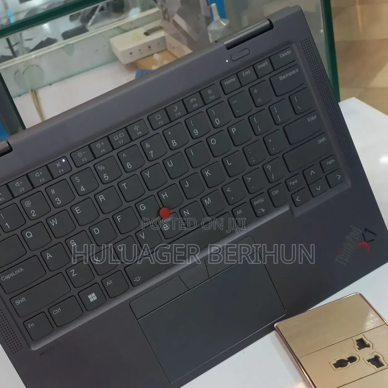 New Laptop Lenovo ThinkPad X1 Yoga 16GB Intel Core i7 SSD 512GB