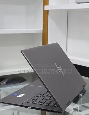 New Laptop HP Envy x360 16GB Intel Core i7 SSD 1T