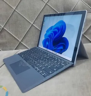 New Laptop Microsoft Surface Pro 7+ 16GB Intel Core i7 SSD 512GB