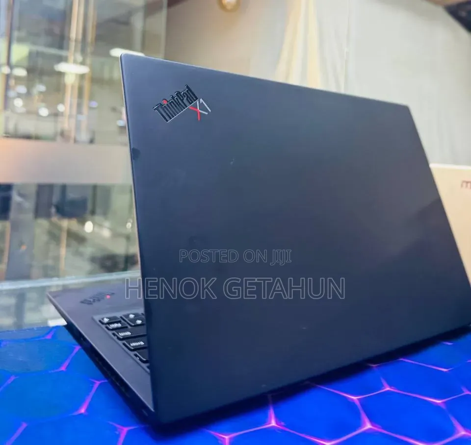 New Laptop Lenovo ThinkPad X1 Carbon 16GB Intel Core i7 SSD 512GB