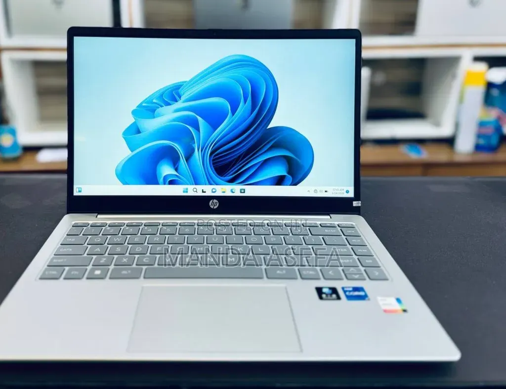 New Laptop HP Stream Notebook 16GB Intel Core i7 SSD 1T