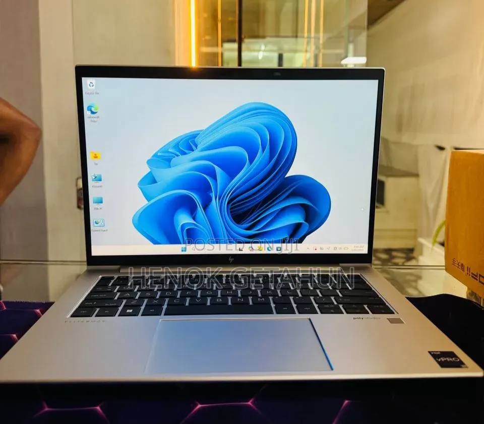 New Laptop HP EliteBook 840 16GB Intel Core i7 SSD 512GB