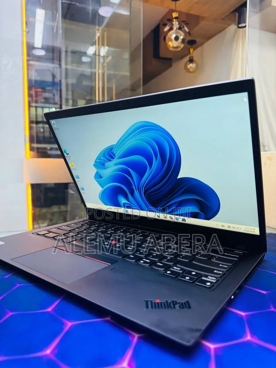 New Laptop Lenovo ThinkPad X1 Carbon 16GB Intel Core i7 SSD 512GB
