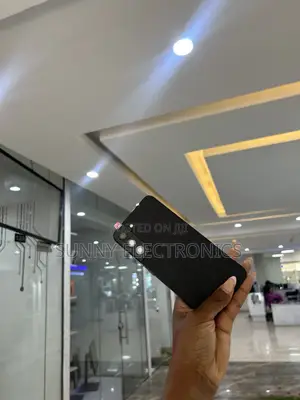 New Samsung Galaxy S22+ 5G 128 GB Black