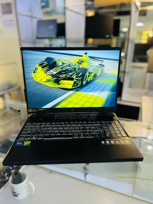 New Laptop Acer Predator Helios Neo 16 16GB Intel Core i7 SSD 512GB