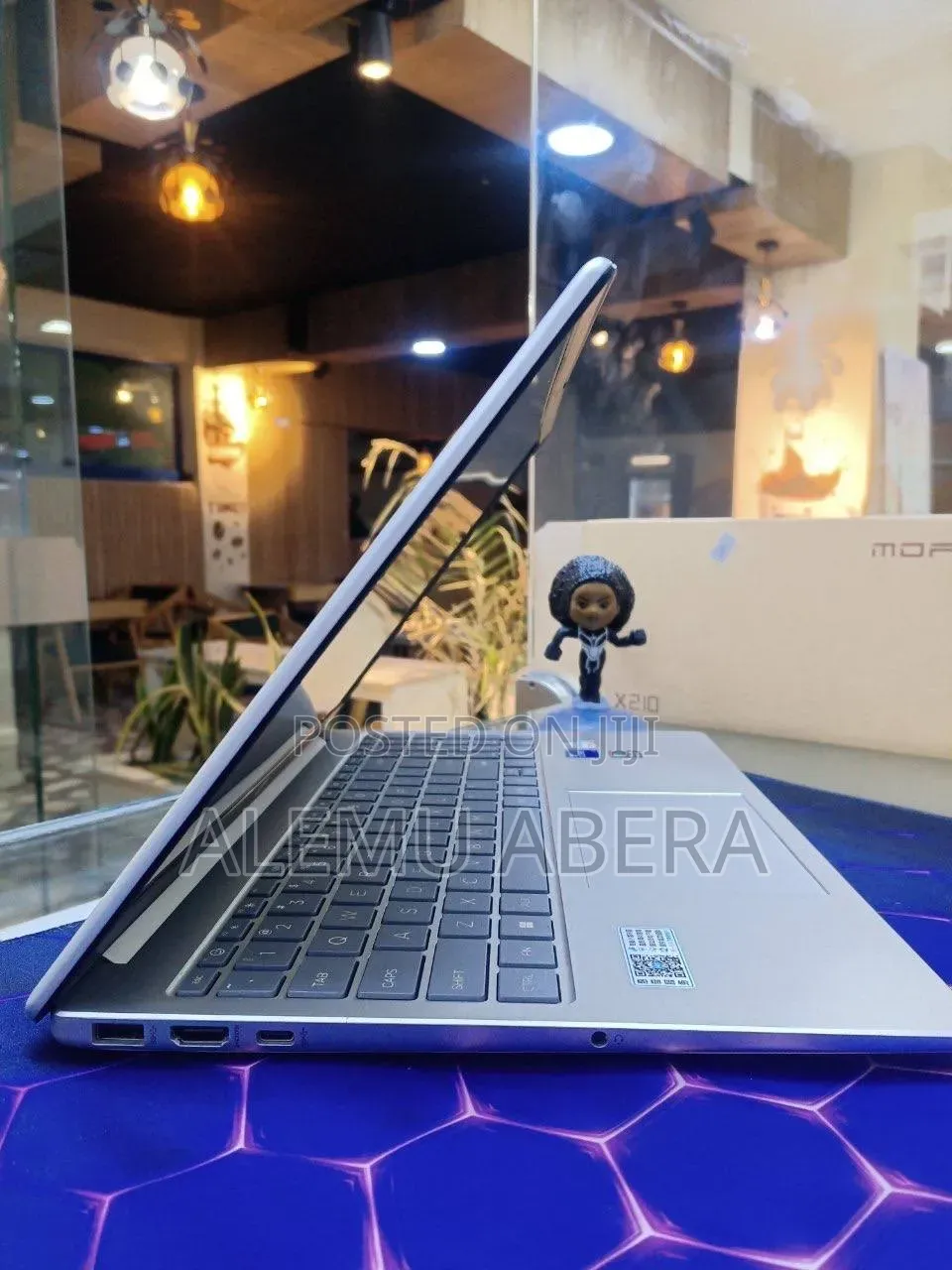 New Laptop HP 16GB Intel Core i7 SSD 1T