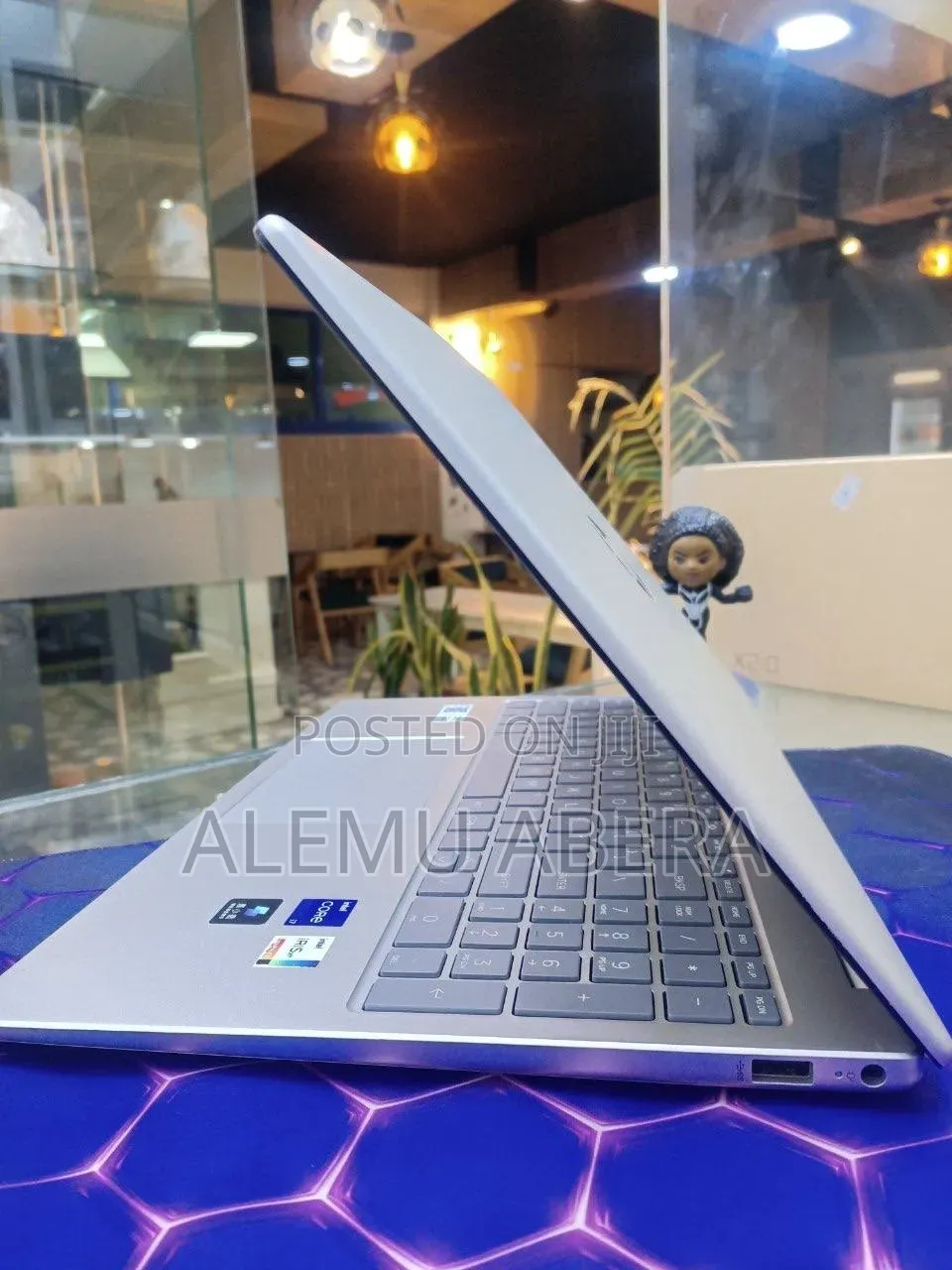New Laptop HP 16GB Intel Core i7 SSD 1T