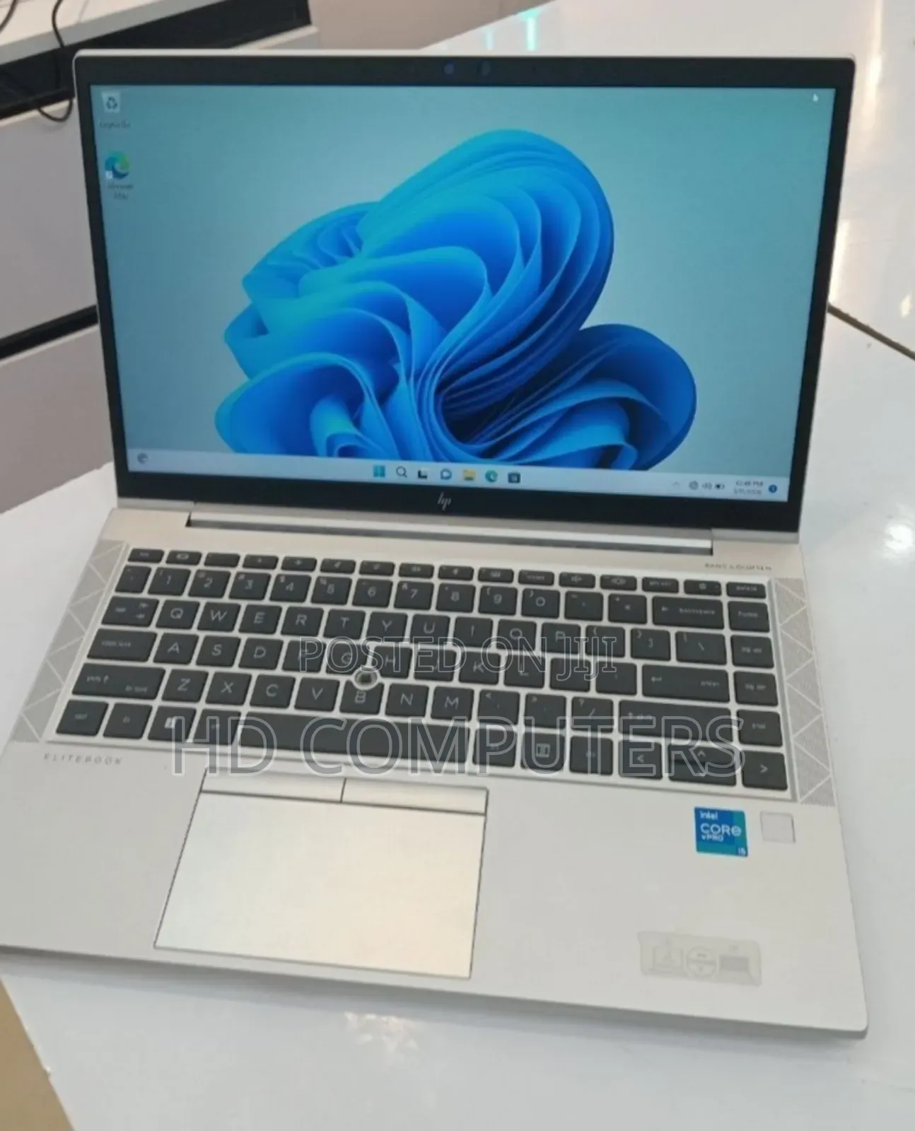New Laptop HP EliteBook 840 G8 8GB Intel Core i5 SSD 512GB
