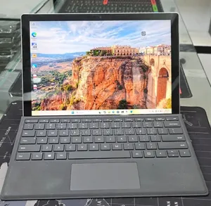 New Laptop Microsoft Surface Pro 7 16GB Intel Core i7 SSD 512GB