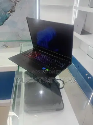 New Laptop HP Omen 16 16GB Intel Core i7 SSD 1T