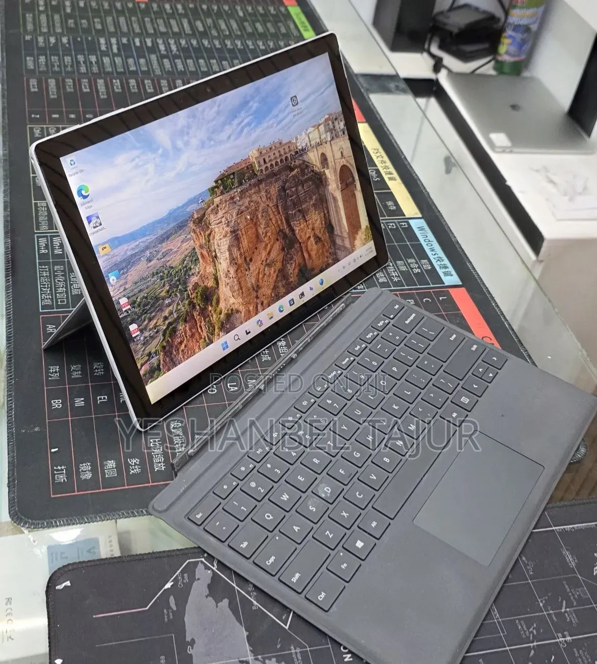 New Laptop Microsoft Surface Pro 7 16GB Intel Core i7 SSD 512GB