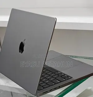 New Apple MacBook Pro 2023 M3 Pro 14-inch 8GB Apple M3 Pro SSD 512GB