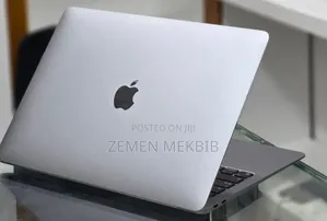 New Laptop Apple MacBook Air 2020 M1 8GB Apple M1 SSD 256GB