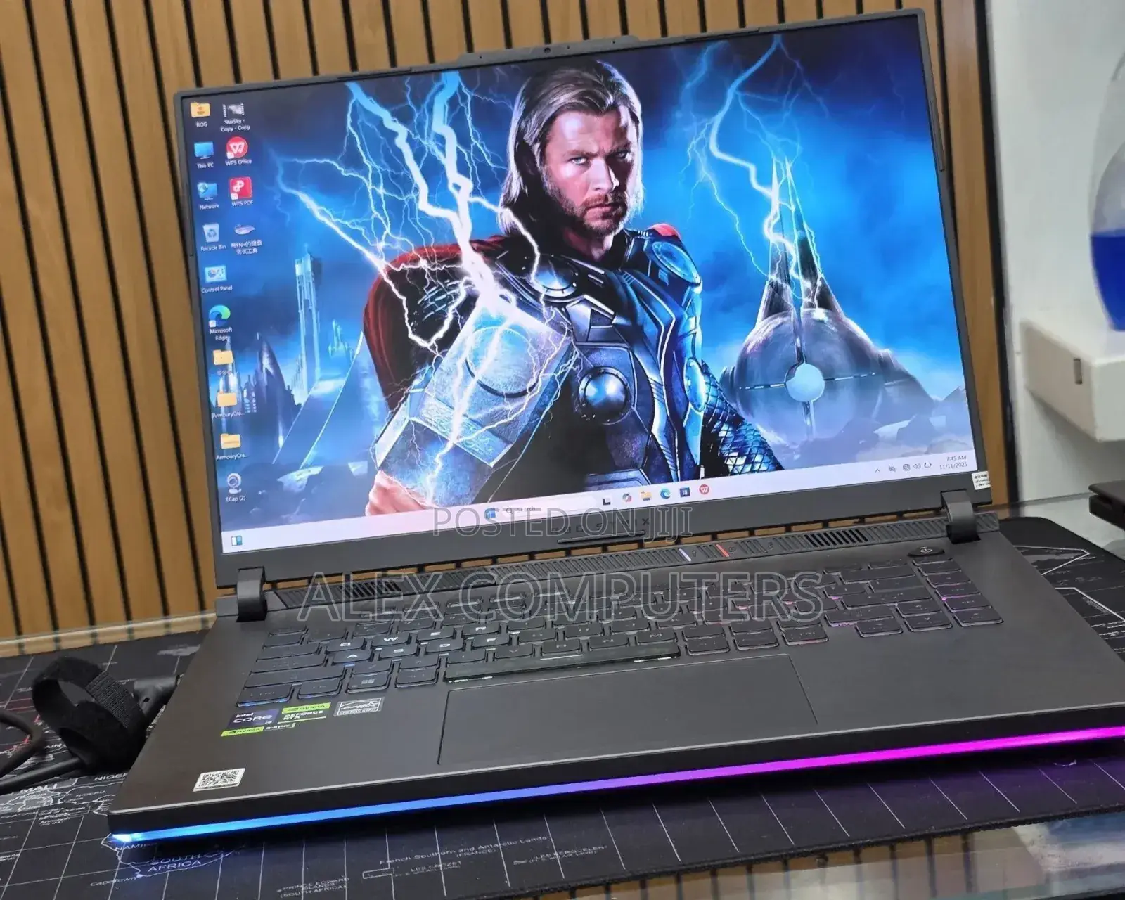 New Laptop Asus ROG Strix G15 16GB Intel Core i9 SSD 1T