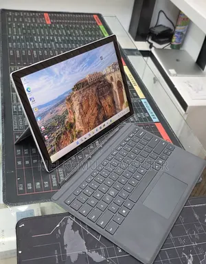 New Laptop Microsoft Surface Pro 7 16GB Intel Core i7 SSD 512GB