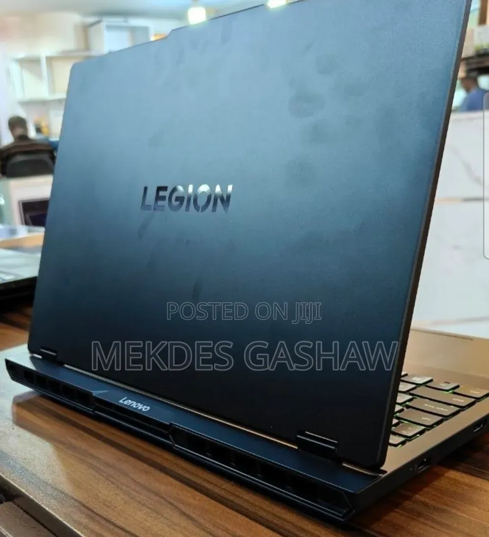 New Laptop Lenovo Legion 5 32GB AMD Ryzen 7 SSD 1T