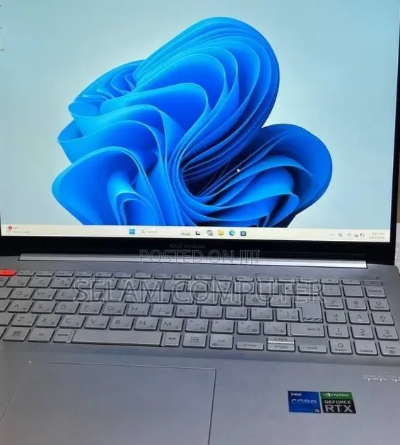 New Laptop Asus VivoBook 15 X505BA 16GB Intel Core i5 SSD 512GB