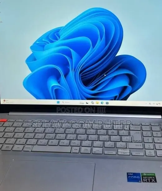 New Laptop Asus VivoBook 15 X505BA 16GB Intel Core i5 SSD 512GB