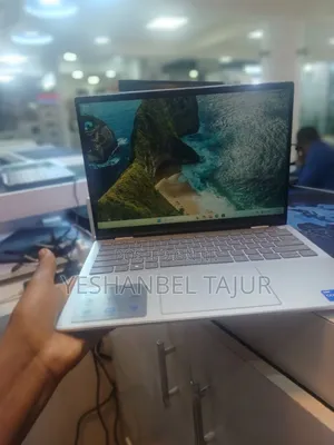 New Laptop Dell Inspiron 11 3000 8GB Intel Core i5 SSD 512GB