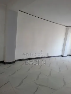 1bdrm Condo in ኮዬ, Akaky Kaliti for sale