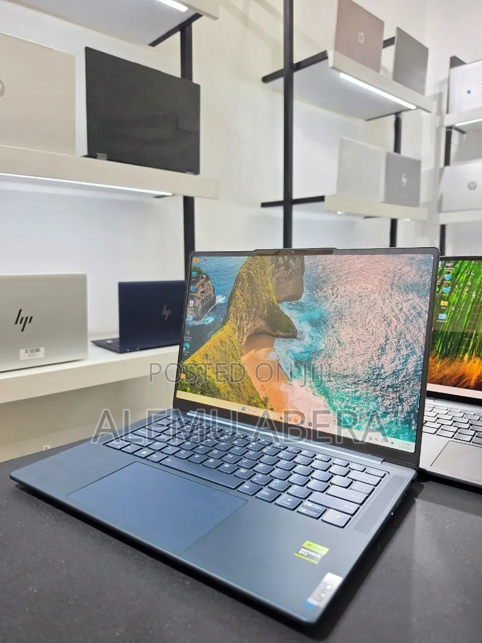 New Laptop Lenovo 32GB AMD Ryzen 7 SSD 512GB