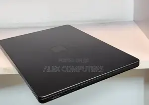 New Laptop Apple MacBook 16GB Apple M5 Pro SSD 1T